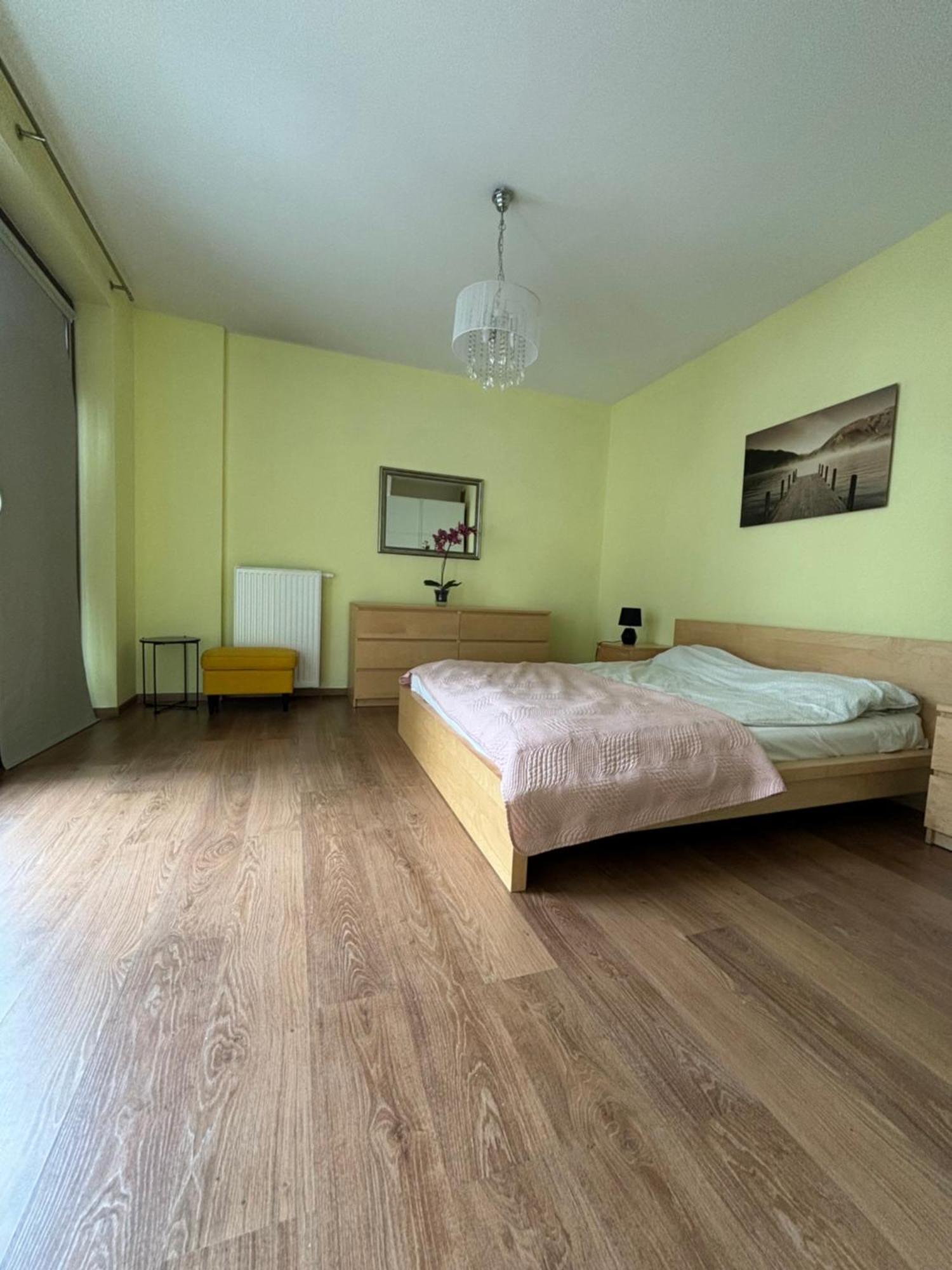 Grzybowska Residence Inter-Apartments Варшава Экстерьер фото
